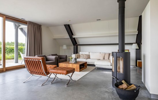 Minister Cremerstraat 10, ZEIJEN