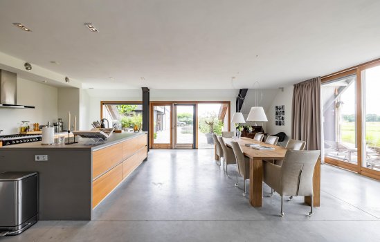 Minister Cremerstraat 10, ZEIJEN