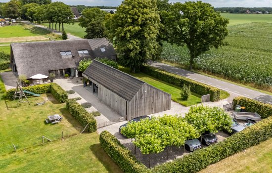 Minister Cremerstraat 10, ZEIJEN