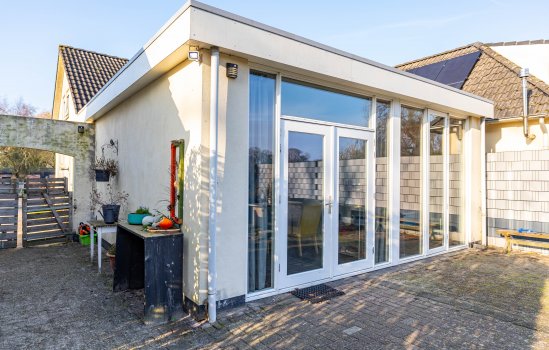 Vrouwenlaan-voor 18, Kolham