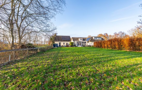 Vrouwenlaan-voor 18, Kolham