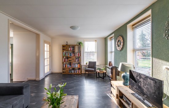 Vrouwenlaan-voor 18, Kolham