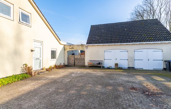 Vrouwenlaan-voor 18, Kolham