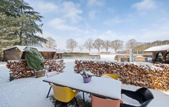 Dorpsweg 12, DONDEREN