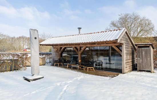 Dorpsweg 12, DONDEREN