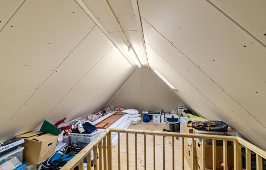 Dorpsweg 12, DONDEREN