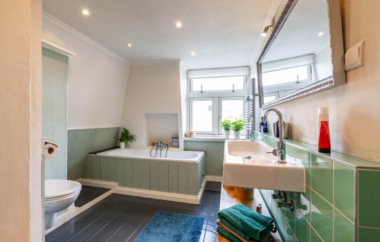 Emmastraat 18, GRONINGEN