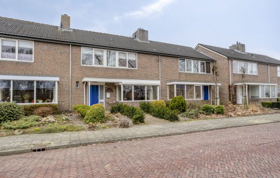 Brink 26, Veendam