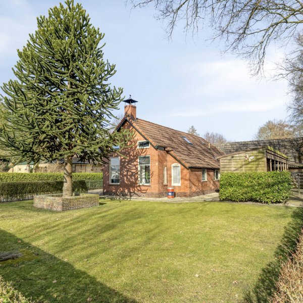 Beneden Veensloot 19, Meeden