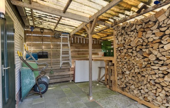 Beneden Veensloot 19, Meeden