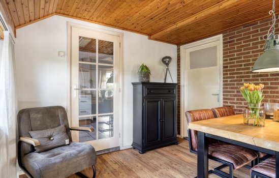 Beneden Veensloot 19, Meeden