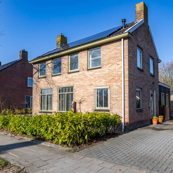 Reddingiusstraat 4, Ten Boer