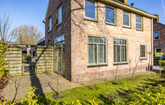 Reddingiusstraat 4, Ten Boer