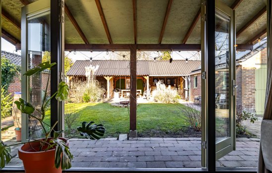 Reddingiusstraat 4, Ten Boer