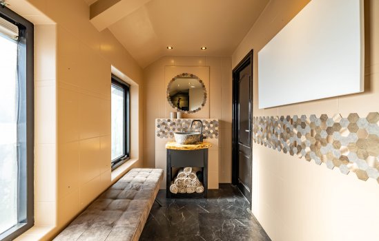 Reddingiusstraat 4, Ten Boer