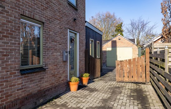 Reddingiusstraat 4, Ten Boer