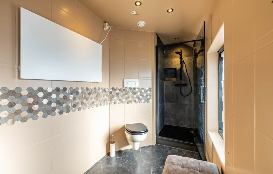 Reddingiusstraat 4, Ten Boer