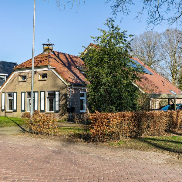 Hoofdstraat 35, EEXT