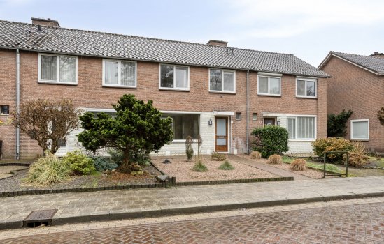 Grote Vaartlaan 9, Veendam