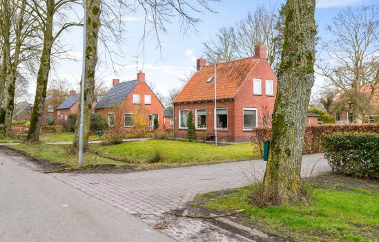 Populierenlaan 8, Hellum