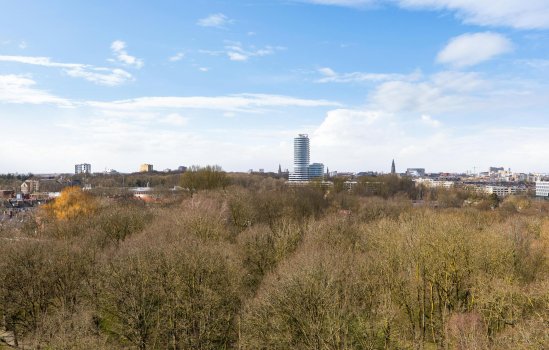 Helper Brink 61-184, GRONINGEN