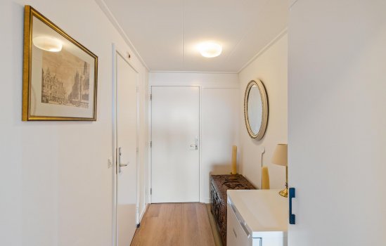 Helper Brink 61-184, GRONINGEN