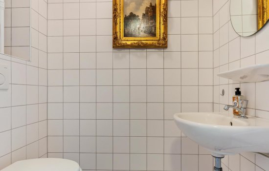 Helper Brink 61-184, GRONINGEN