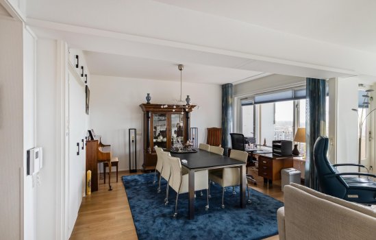 Helper Brink 61-184, GRONINGEN