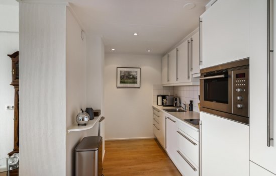 Helper Brink 61-184, GRONINGEN