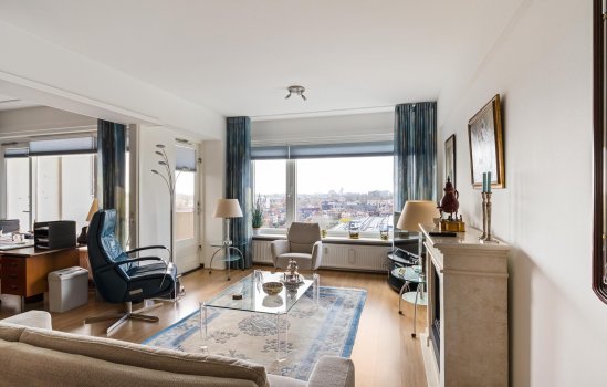 Helper Brink 61-184, GRONINGEN