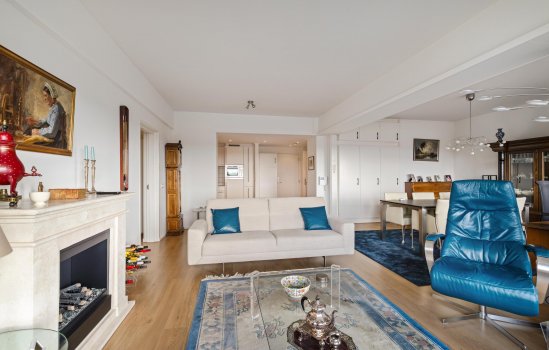 Helper Brink 61-184, GRONINGEN