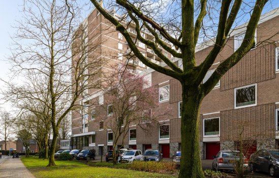 Helper Brink 61-184, GRONINGEN