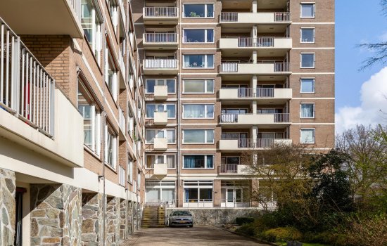 Helper Brink 61-184, GRONINGEN