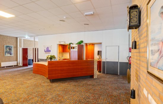 Helper Brink 61-184, GRONINGEN