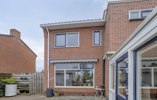 Troelstralaan 11, Muntendam