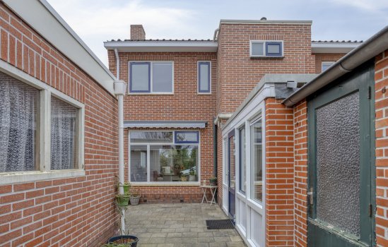 Troelstralaan 11, Muntendam