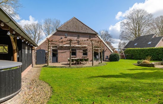 Annerstreek 58, ANNEN