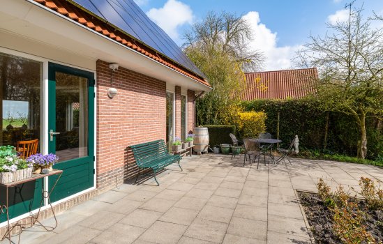 Hoofdweg 73, Tjuchem