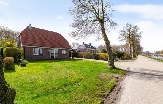 Hoofdweg 73, Tjuchem