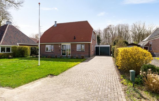 Hoofdweg 73, Tjuchem
