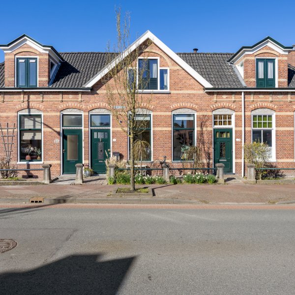 Stationsweg 28, Bedum