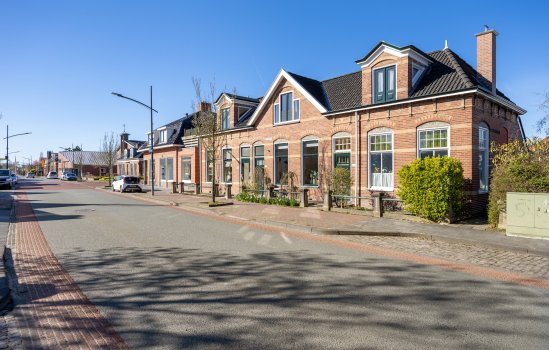 Stationsweg 28, Bedum