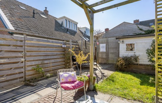 Stationsweg 28, Bedum