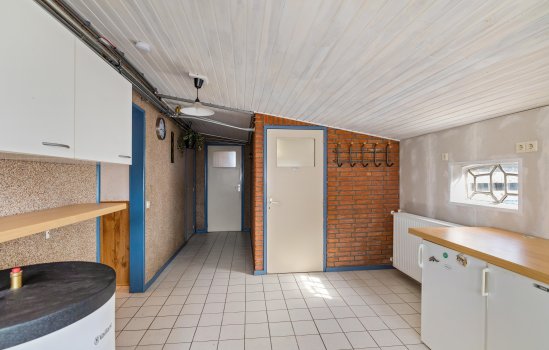 Stadsweg 74, Ten Post