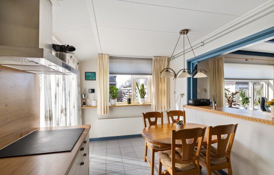 Stadsweg 74, Ten Post