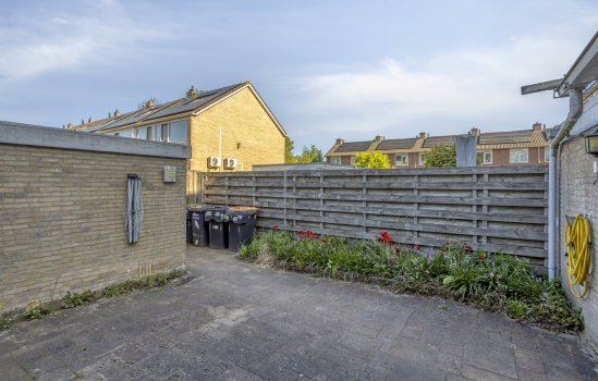 Straat Soenda 31, Veendam