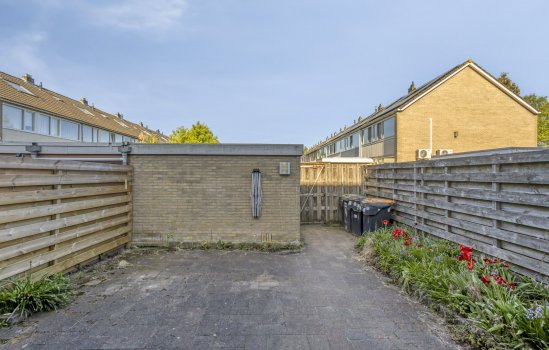 Straat Soenda 31, Veendam