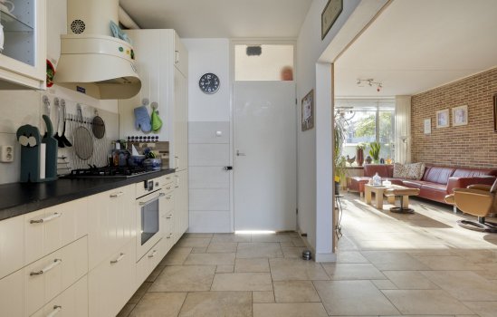 Straat Soenda 31, Veendam