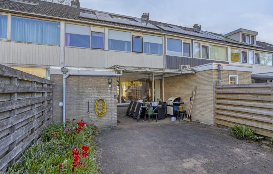 Straat Soenda 31, Veendam