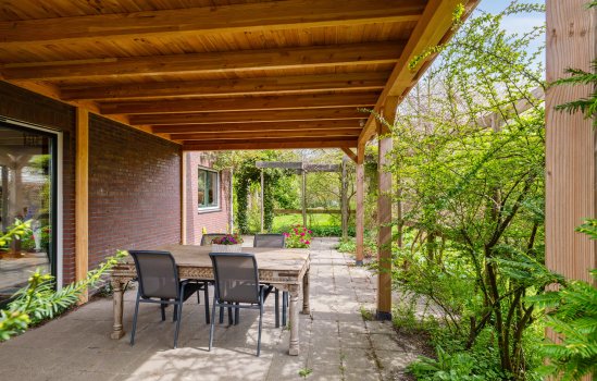 Damsterdiep-Zuidzijde 9, Ten Post